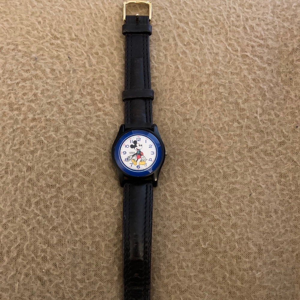 Lorus Quartz Mickey Mouse Watch